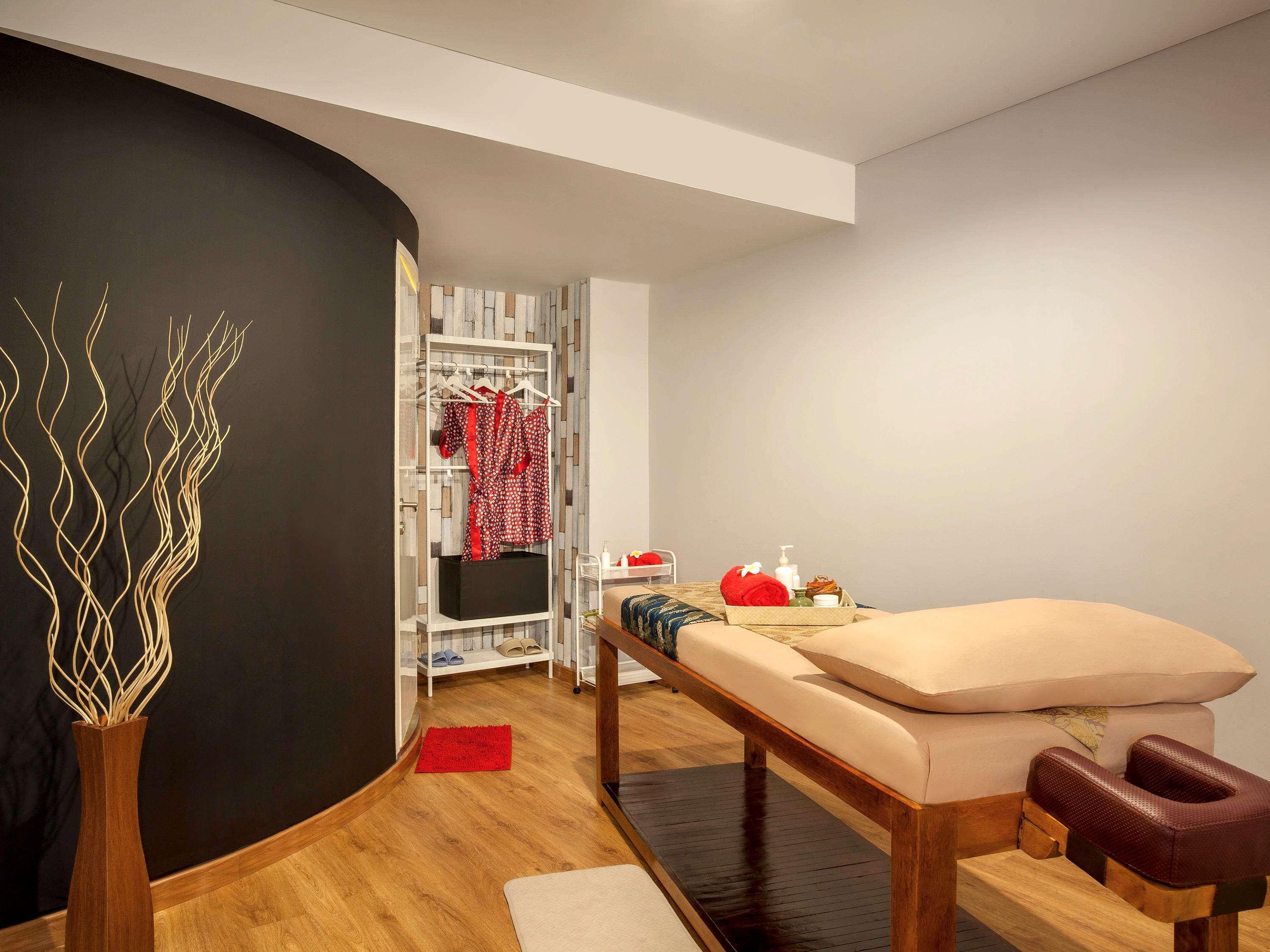 Ibis Pontianak City Center Екстер'єр фото
